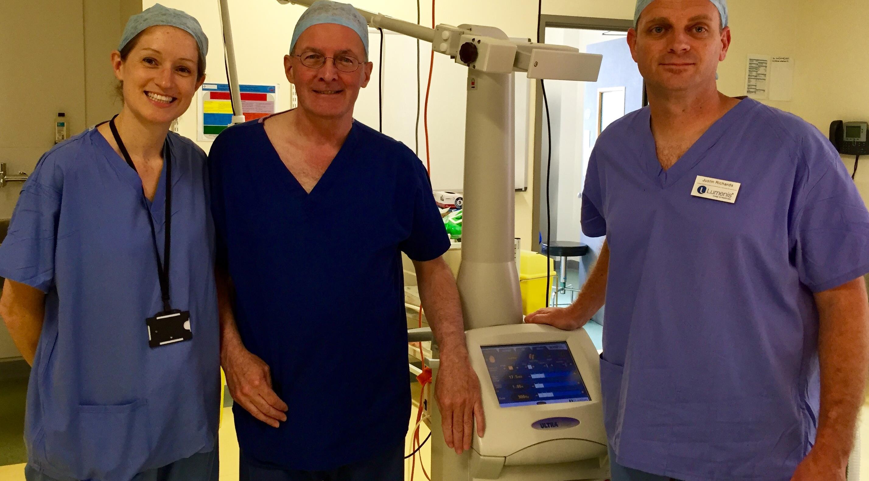 Mr Max Morison teaches UltraPulse CO2 laser treatment for burn scars  
