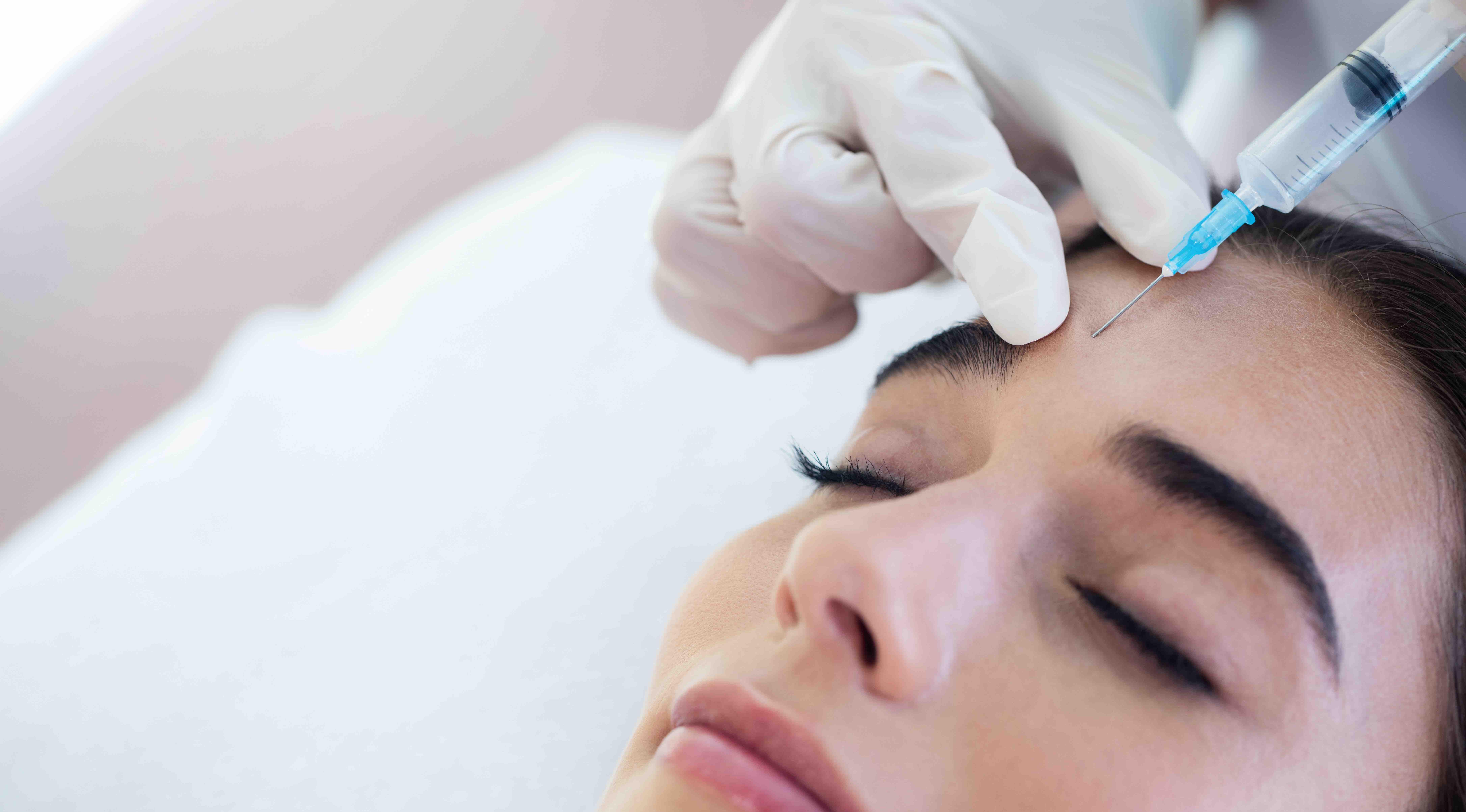 Aesthetic nurses to take stand on botulinum toxin being administered by beauticians