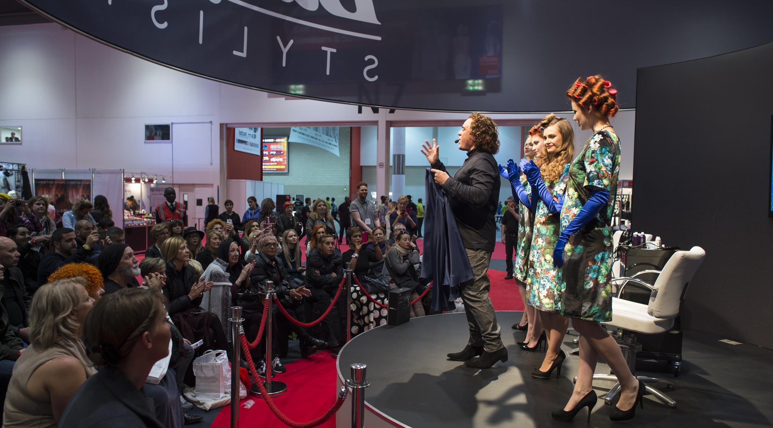 Salon International 2016 - It's Showtime!