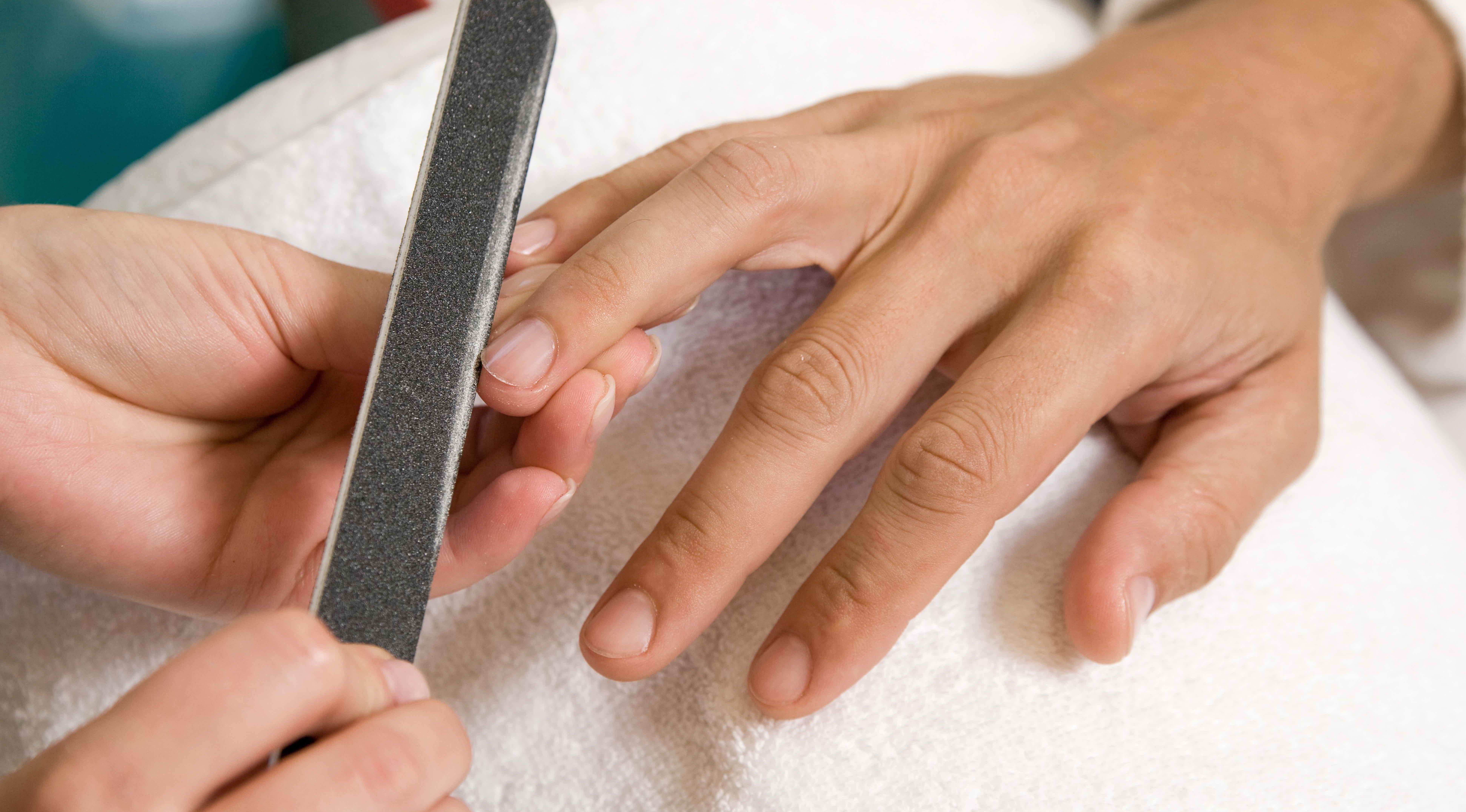 How to put together a nail service for men
