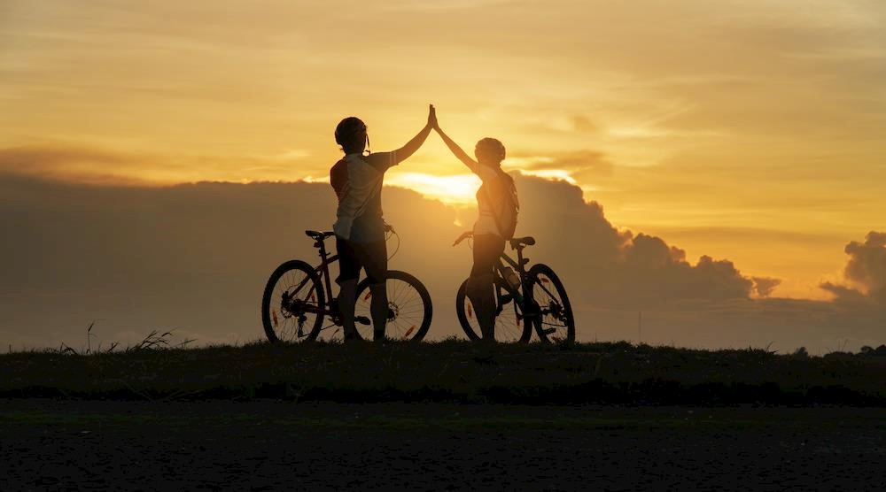 Dawn Stakounis to raise £22,000 for children’s cancer in epic bike ride