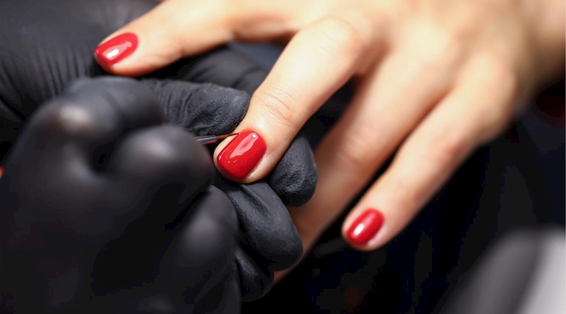 Katie Barnes launches learning platform KB Educate to teach nail techs essential skills
