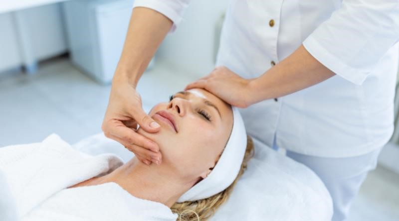 Spa Skin Therapist 