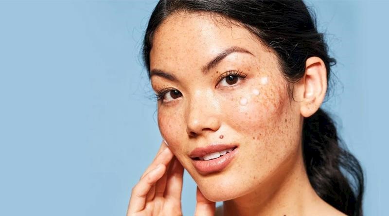 “Skinimalism"... is less really more?