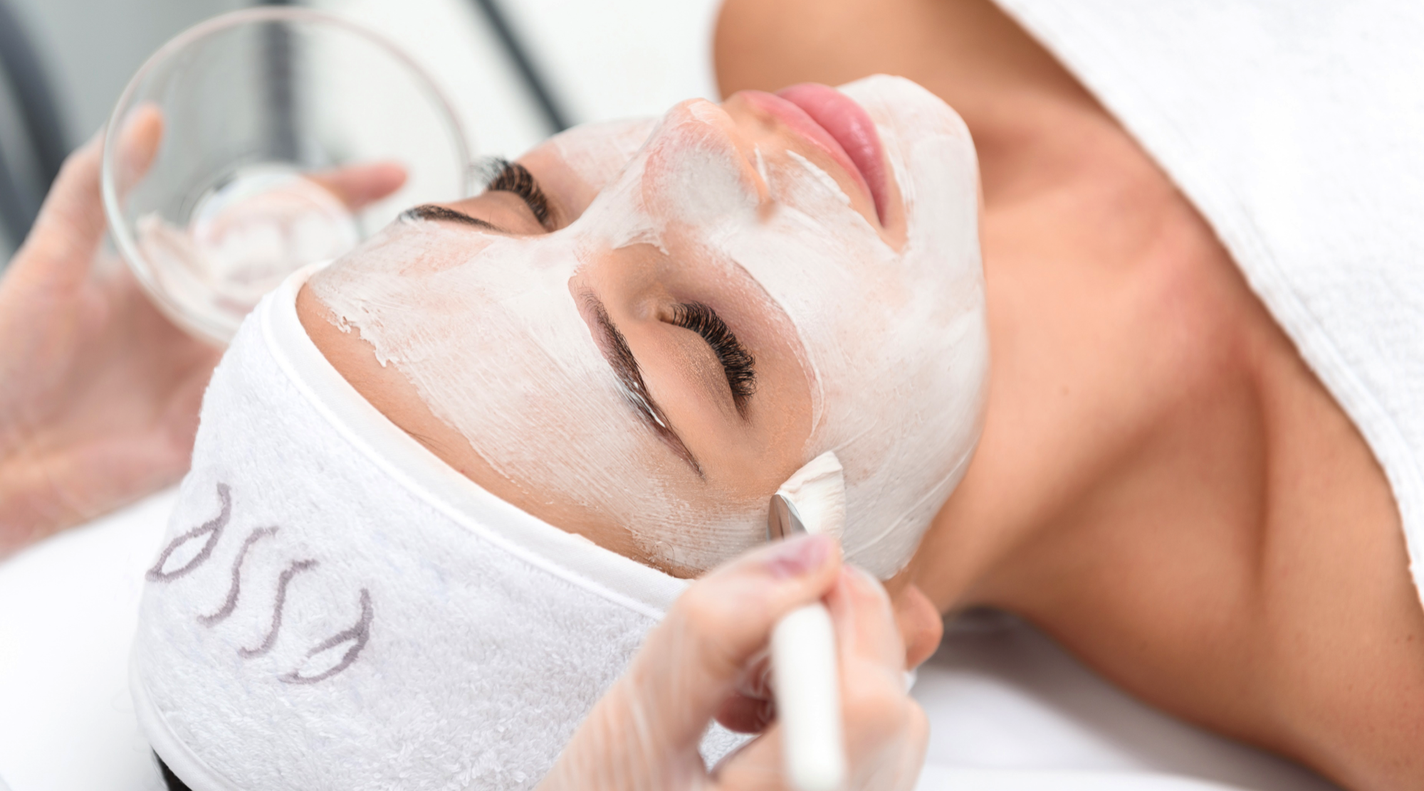 Wellness United Festive Offers and more with Esse Probiotic Skincare