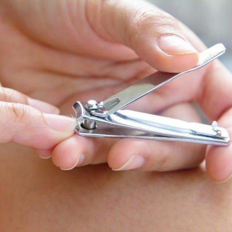 7 Ways to Stop Nail Biting Habit