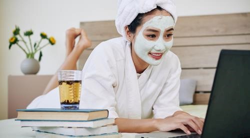 Vitamin C tops the poll of 2020’s most googled skincare ingredients