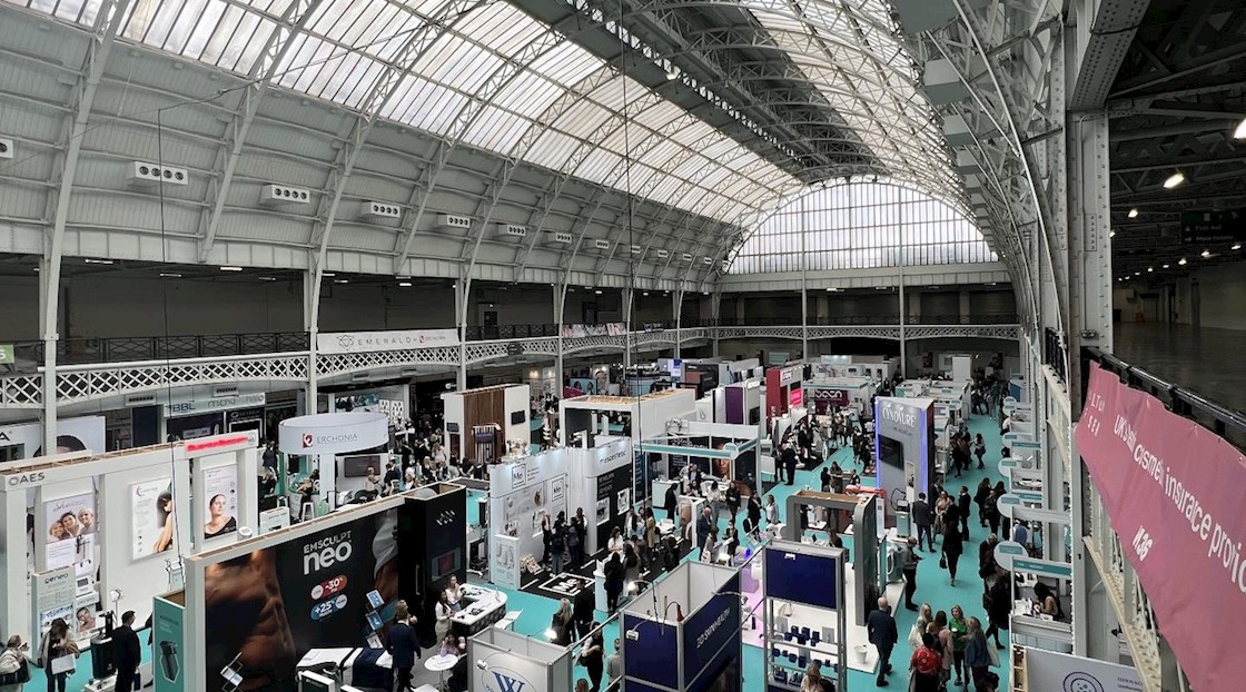 The doors to Aesthetic Medicine live are ready and waiting for you!