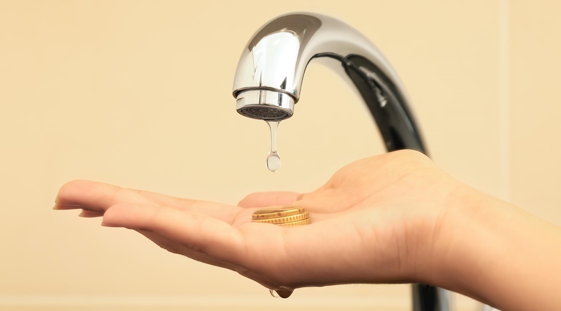Private hospitals could save £8572 by switching water suppliers