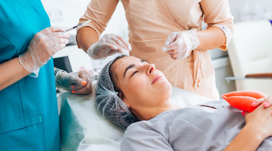 HA Derma collaborates with Harley Academy