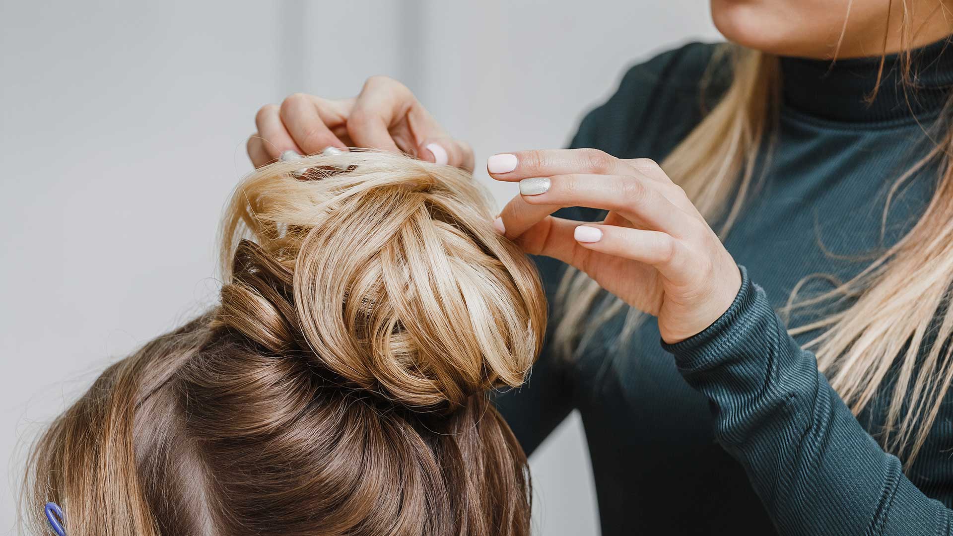 Come Together – Networking Tips for Freelance Hairdressers