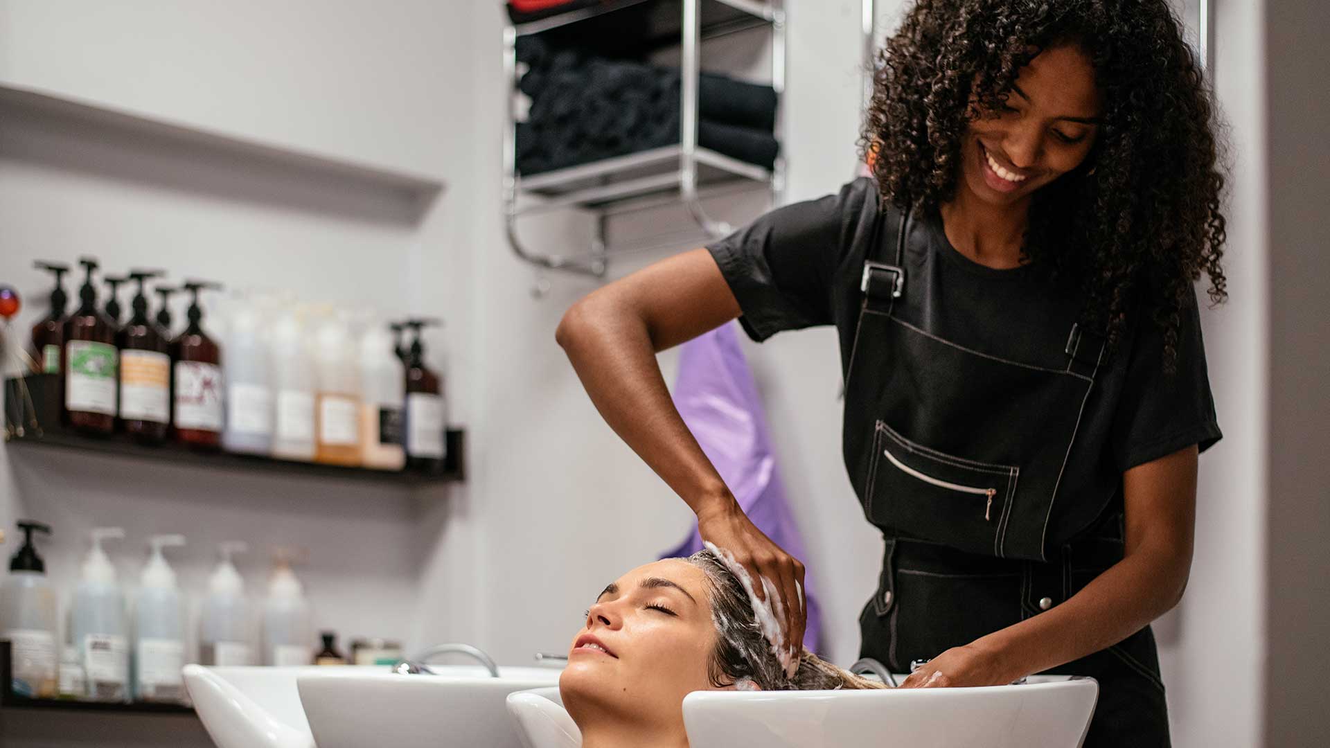 8 Tips on Becoming a Successful Session Stylist