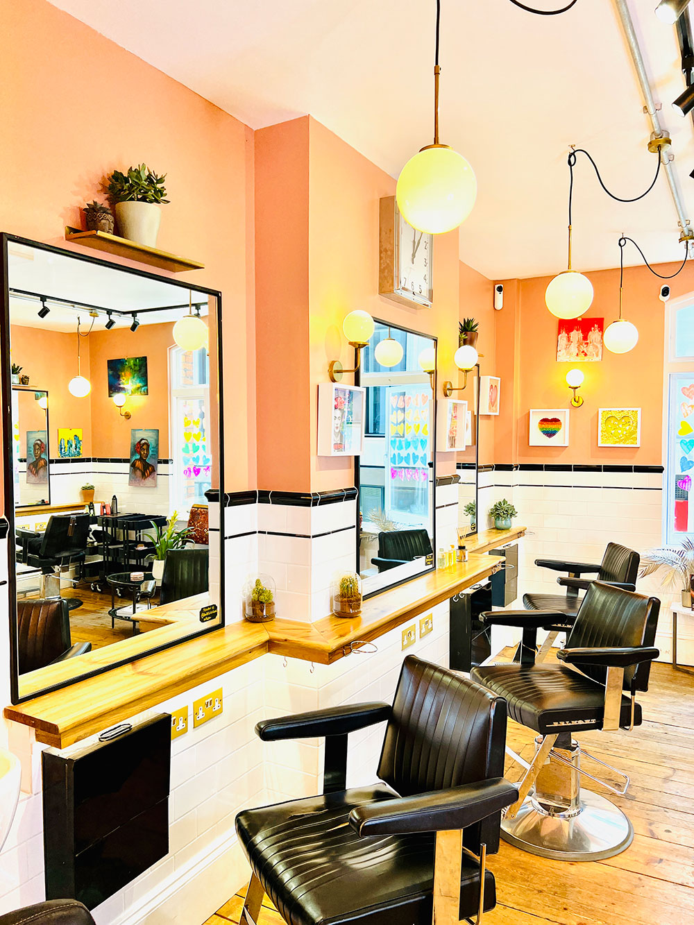 The Perfect Salon Experience: Santiago Figueroa London