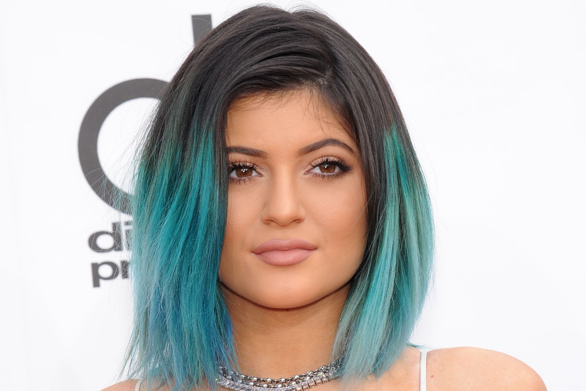 The Most Iconic Kardashian Hairstyles