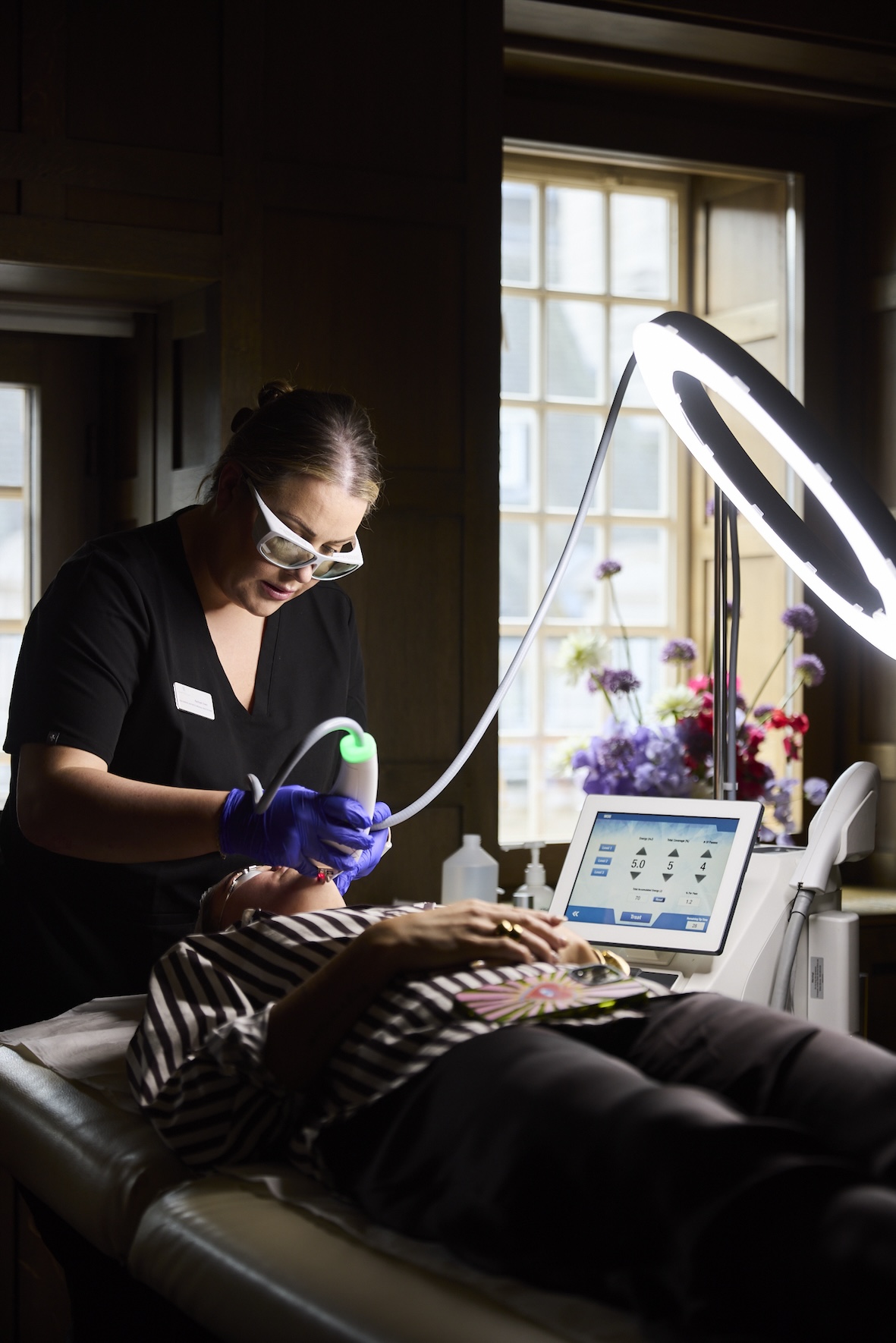 Moxi laser is added to the technology portfolio at The Cosmetic Skin Clinic