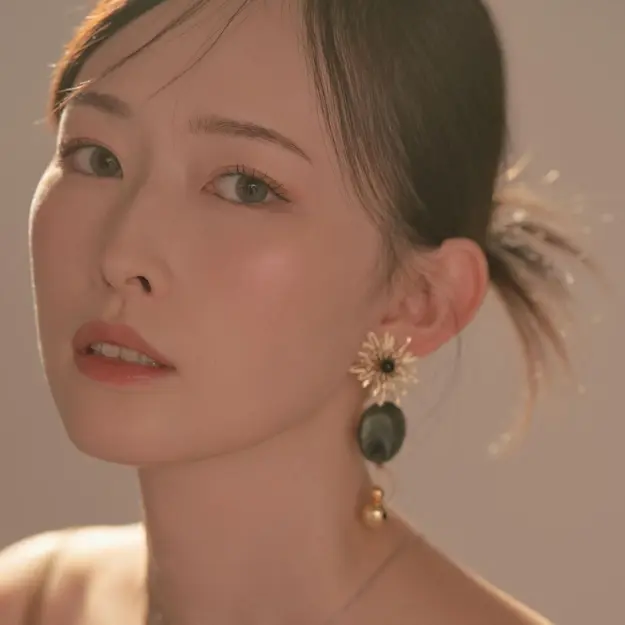 Akina Ikeda 