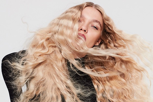 How To Transition Your Clients to Warm Blonde This Autumn 