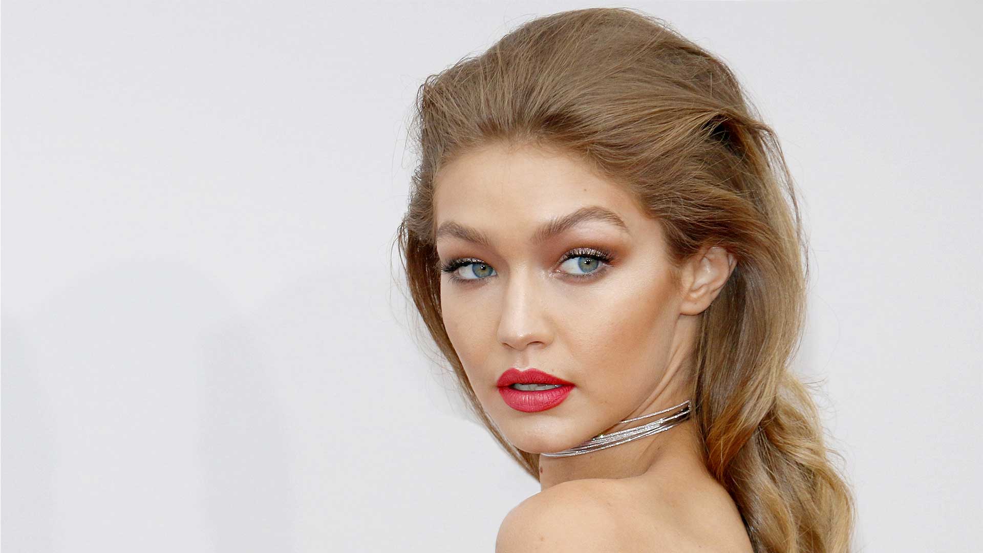 Victoria's Secret Fashion Show 2024 Hair Looks