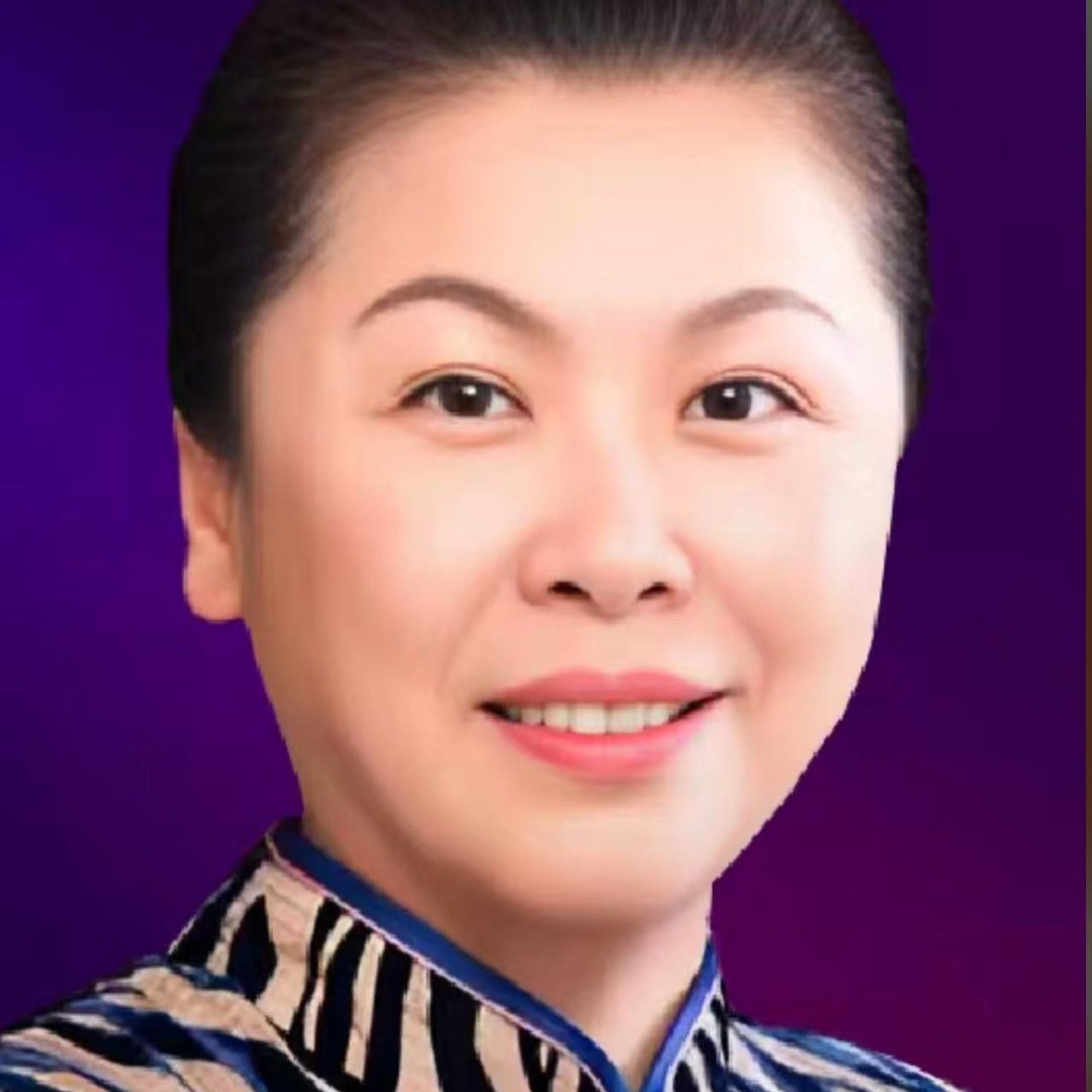 Madam Guoqing Huang