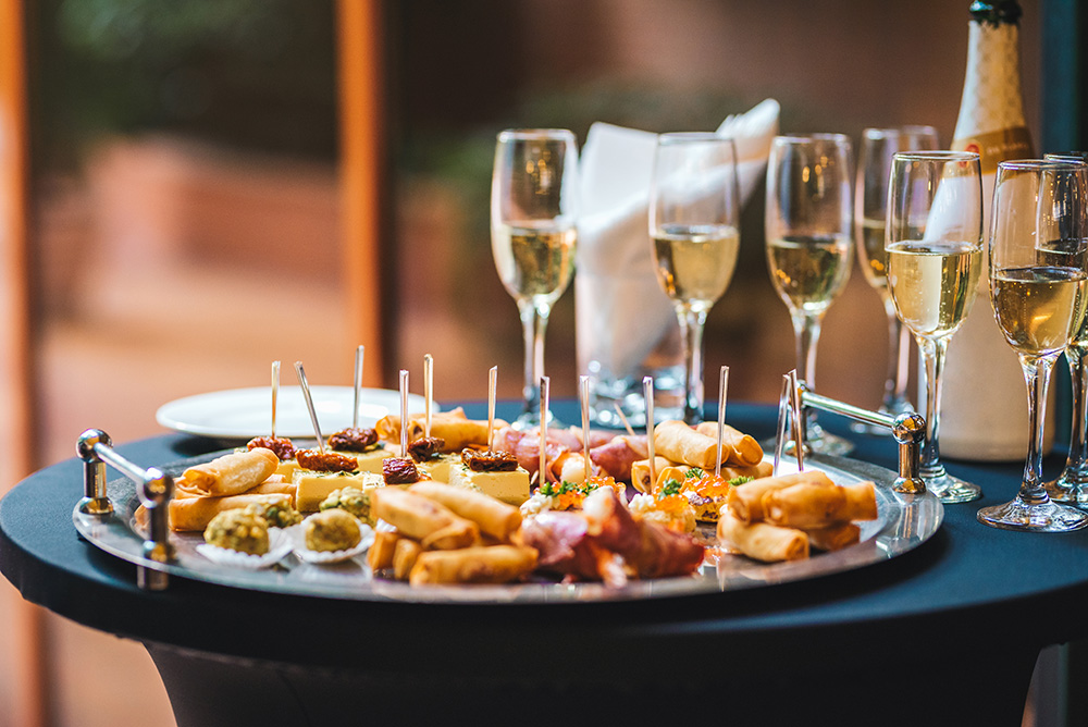 Serving Food and Alcohol in The Salon: Everything You Need To Know