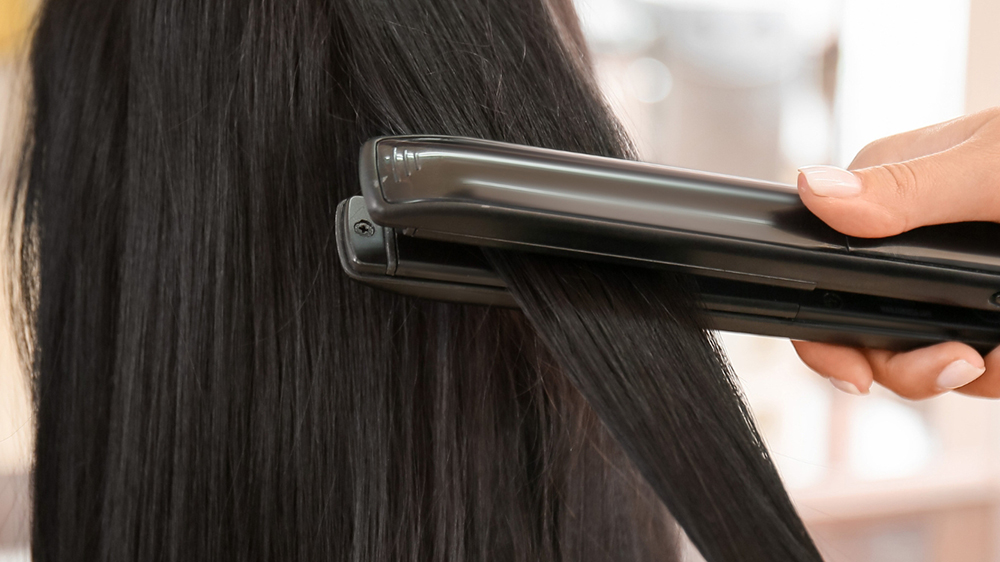 Raíces de cabello: El origen de los rizadores y planchas que revolucionaron el peinado