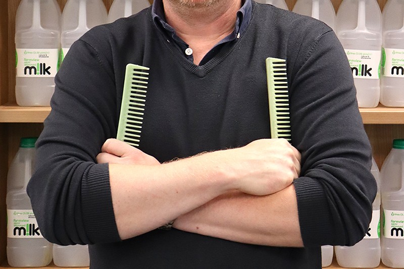 This Comb is Made from a Milk Bottle...