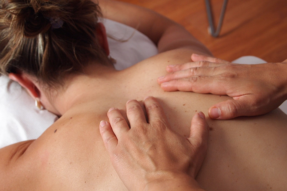 Tratamiento corporal revitalizante con vitamina C.