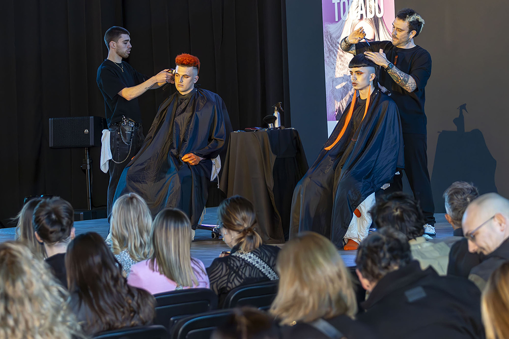De la barbería al escenario: la odisea artística de Planeta Cräni