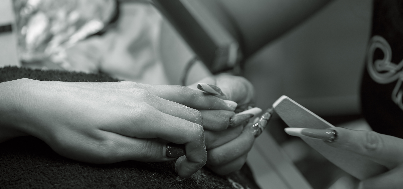 Uñas profesionales: el segmento que crecerá un 5,9 % anual hasta 2032