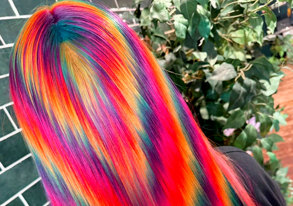 Cómo pasar de un cabello aburrido a un Rainbow Hair con Safy Burton 