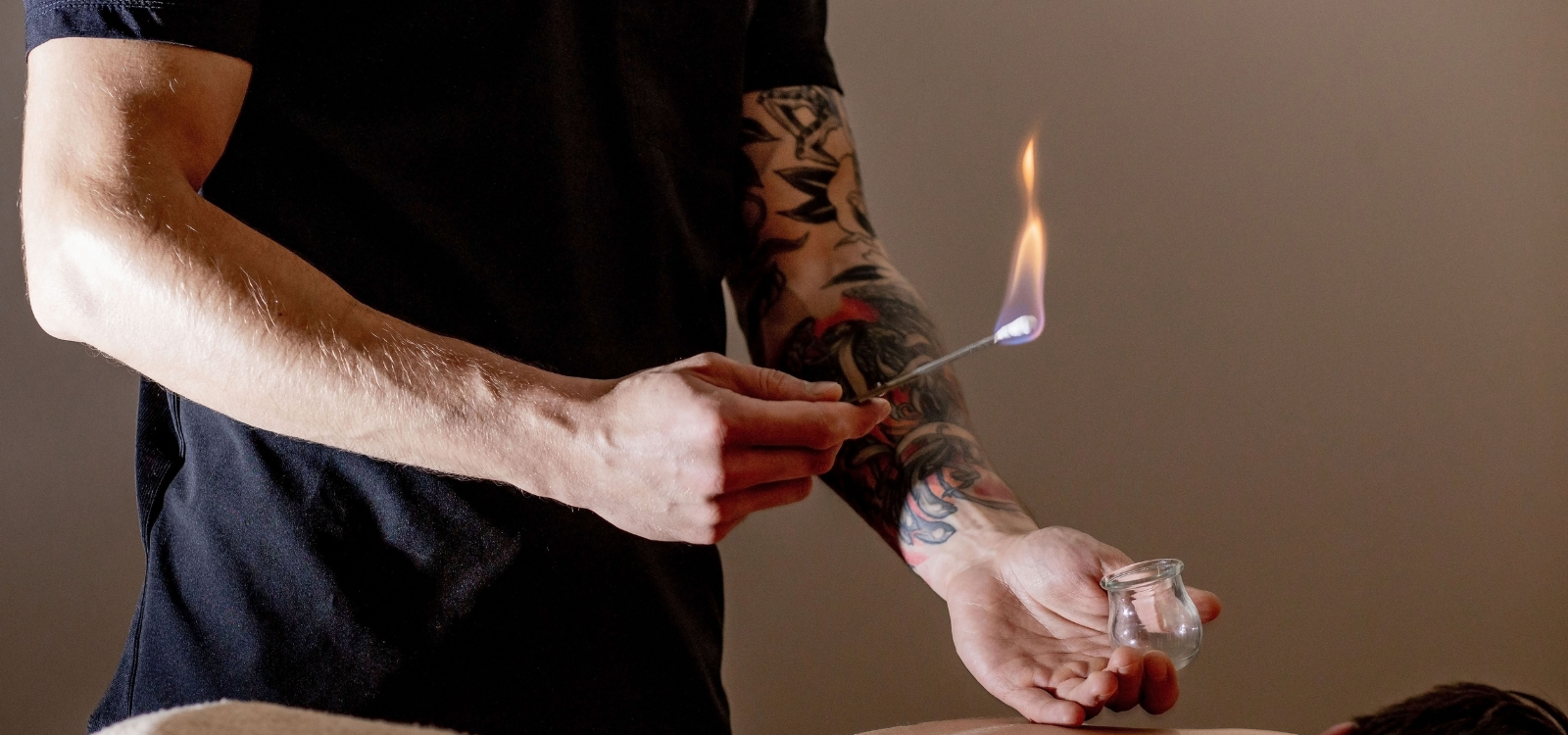 Cupping massage: tradición y ciencia al servicio de la estética y el bienestar