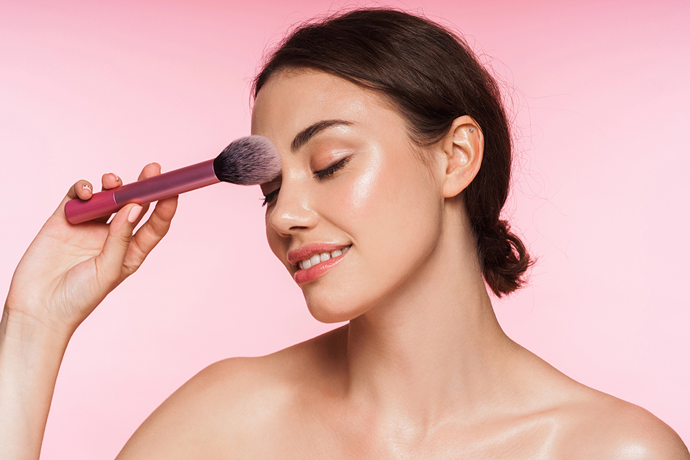 Tendencias: el maquillaje con tratamiento conquista Europa