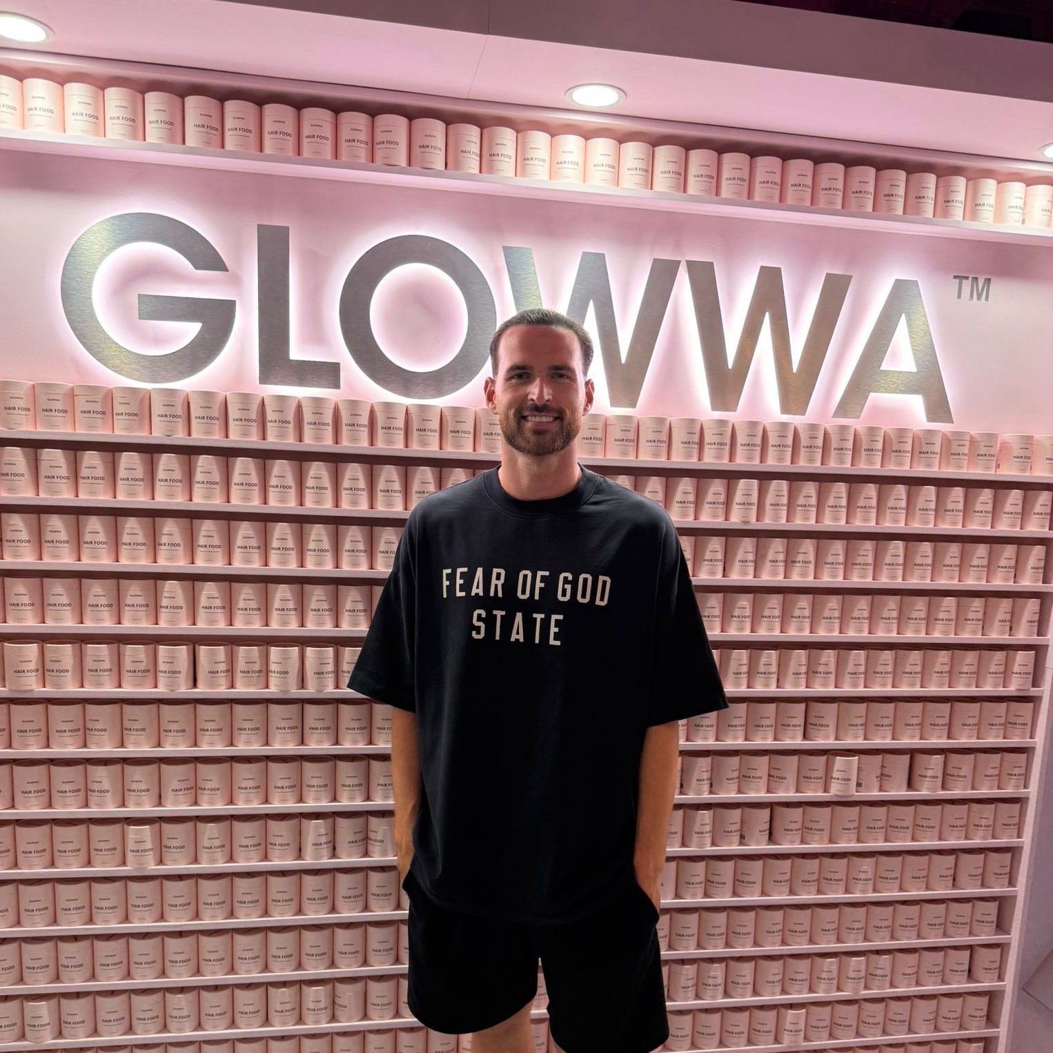 Ronnie Vint: New Male Ambassador Announced for GLOWWA Mens