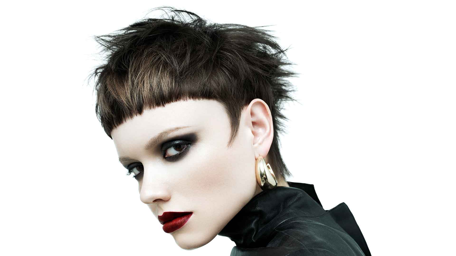 Master the Pixie Cut: Step-by-Step Guide from HOB Academy