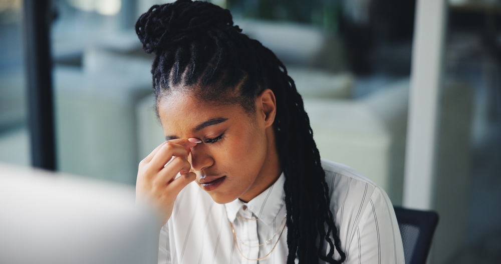 How can clinics support employees' mental health?