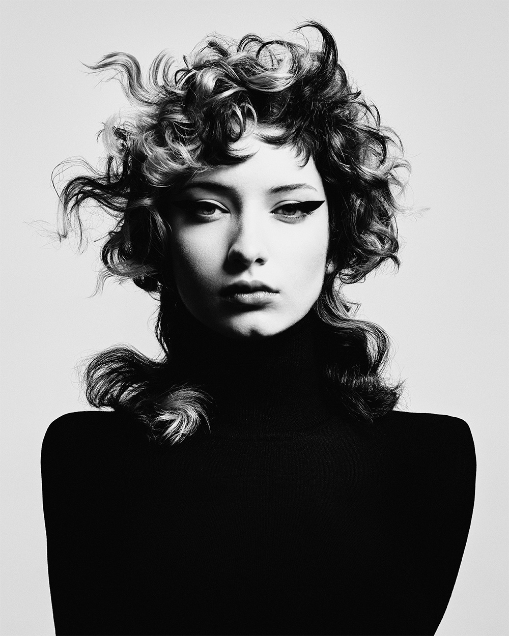 Sara Cester - BHA London Hairdresser of the Year 2025 - Voluminous Defined Face Framing Curls 