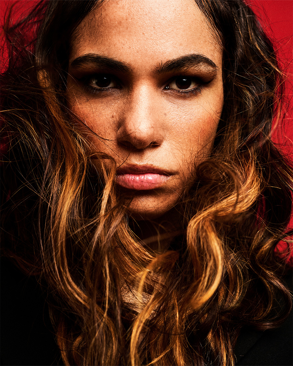 Nuru Perkins - BHA Midlands Hairdresser of the Year 2025 - Loose, Voluminous Waves with Blonde Highlights 