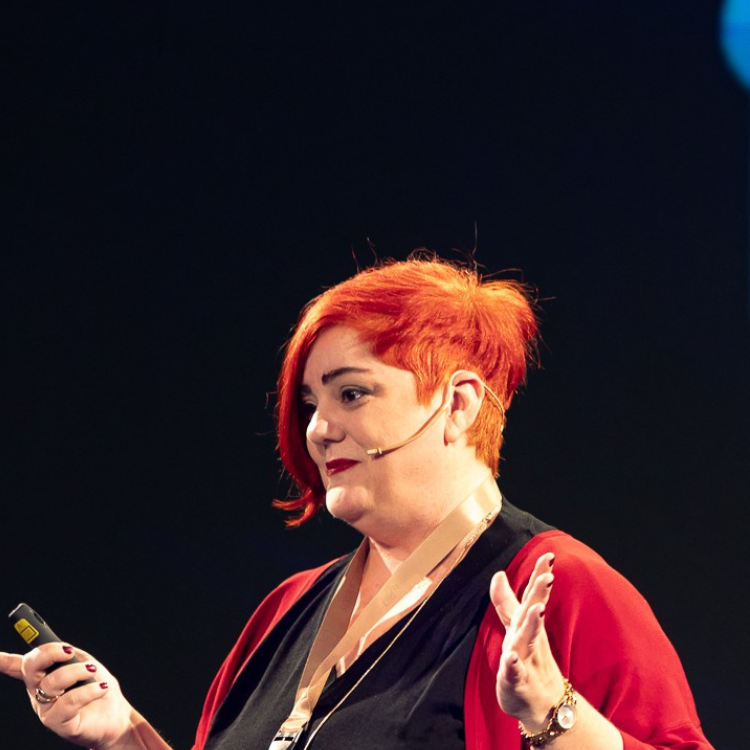 Anabel López: “Un negocio de belleza sin perfil en Google es como un salón vacío, ni se ve, ni vende”