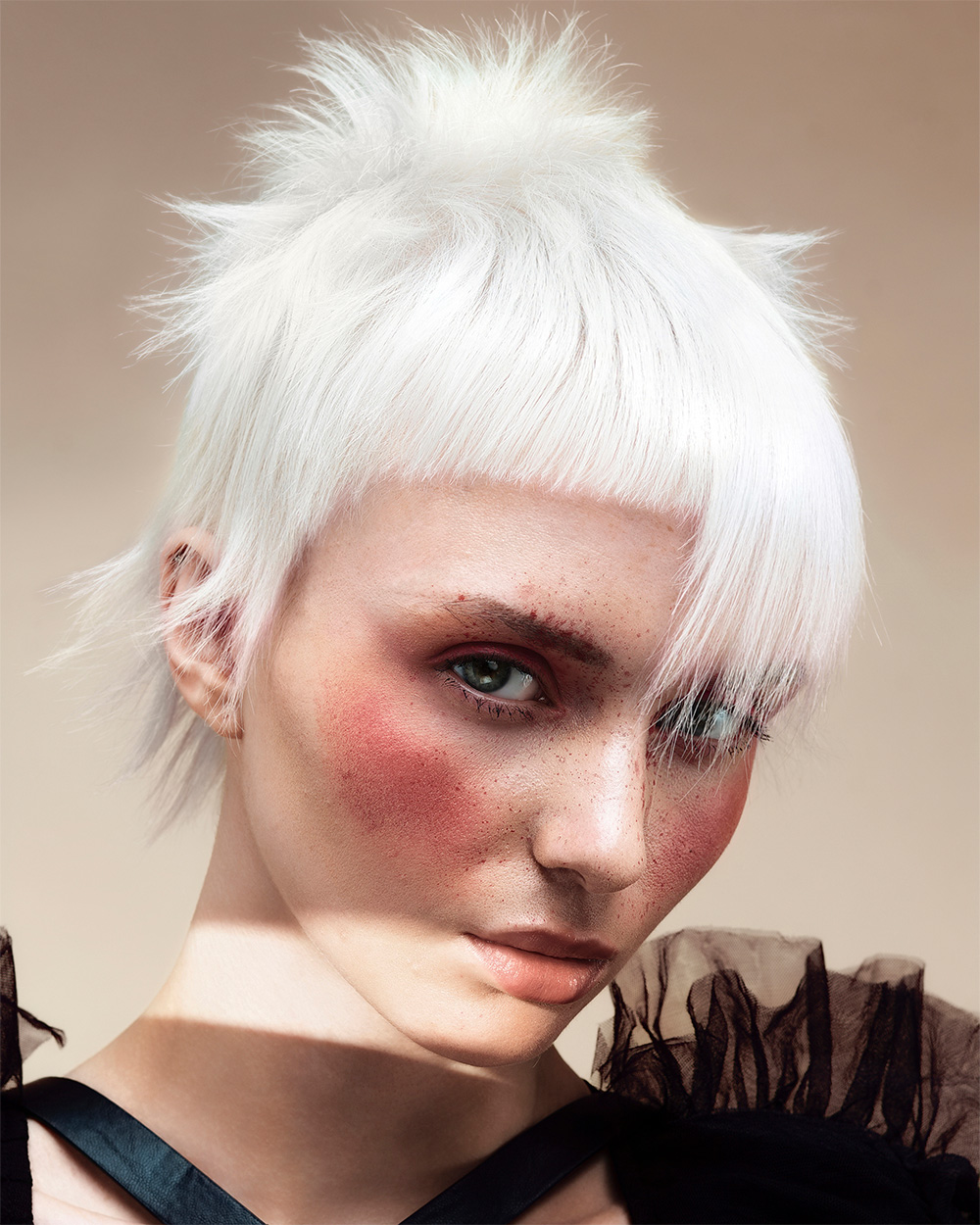 Steven Smart - BHA Schwarzkopf Professional British Colour Technician of the Year 2025 - White Geometric Pixie