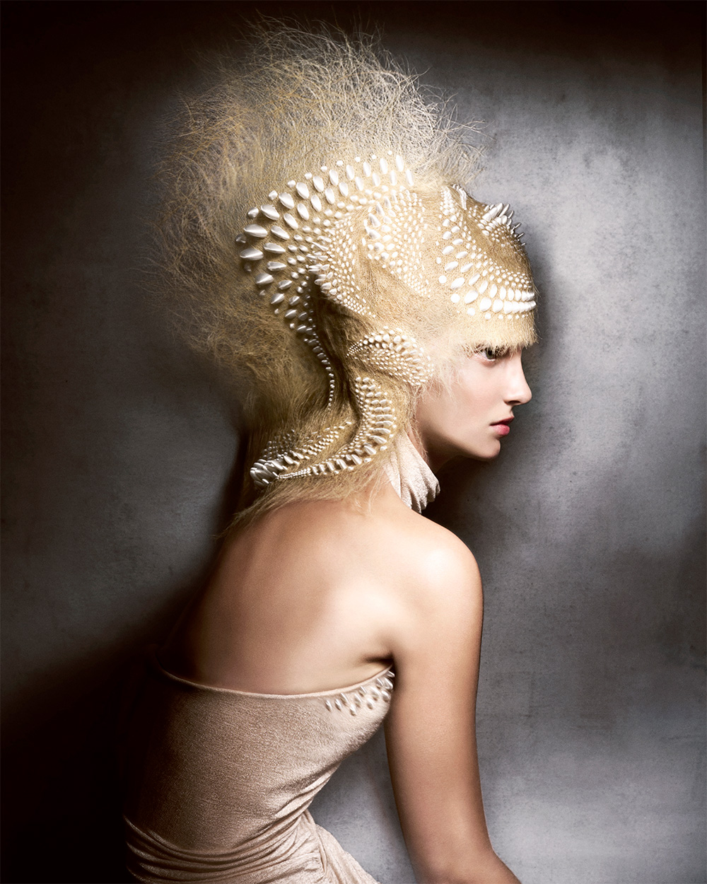 Efi Davies - BHA Avant Garde Hairdresser of the Year 2025 - Blonde Backcomb