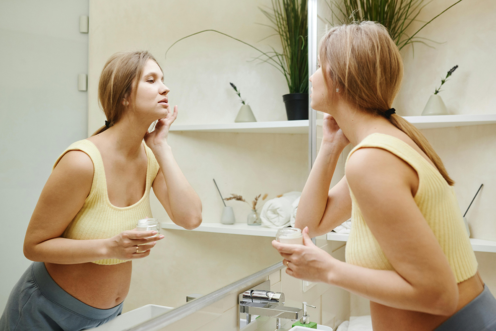 Ácido azelaico, ¿sustituto del retinol en caso de embarazo? 