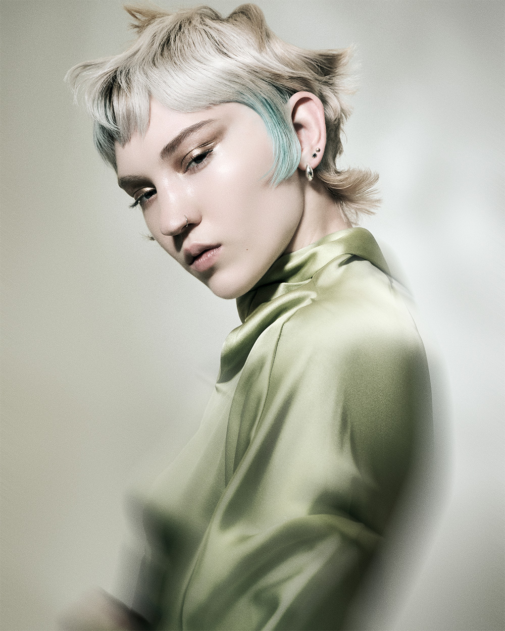 Jo O'Neill - BHA Schwarzkopf Professional British Colour Technician of the Year 2025 - Platinum Wavy Mixie