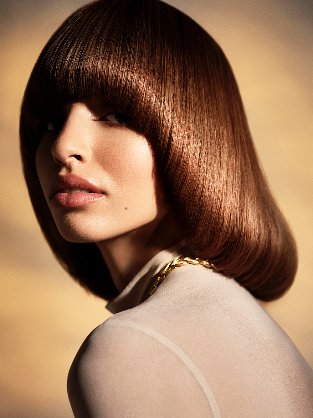 Robert Eaton - BHA British Hairdresser of the Year 2025 -Sleek, Glossy Medium-length Bob