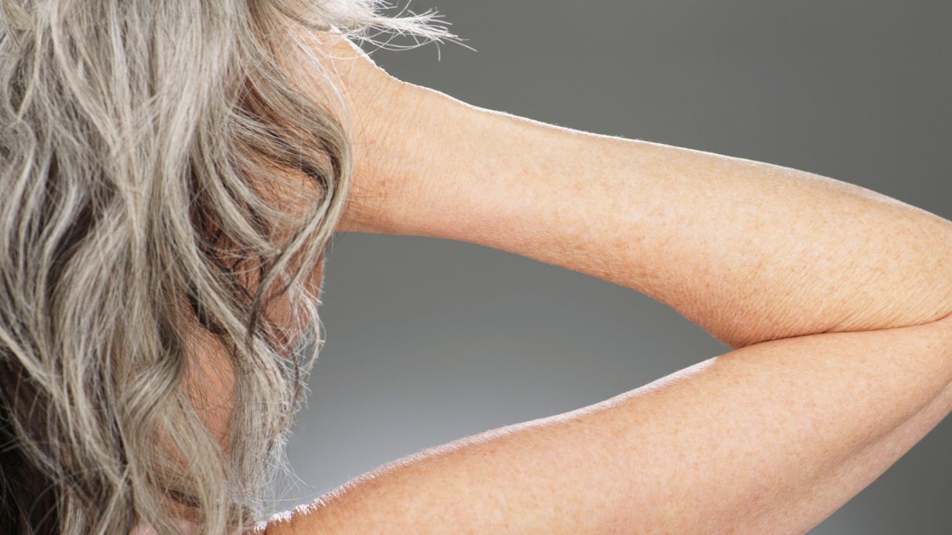 Hair aging: el envejecimiento capilar como nuevo servicio premium en el salón