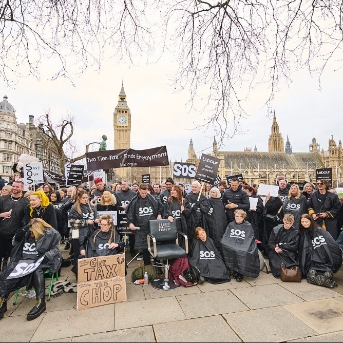 Join the UK’s Largest Hair, Barbering & Beauty Industry Survey – Have Your Say After the November Budget