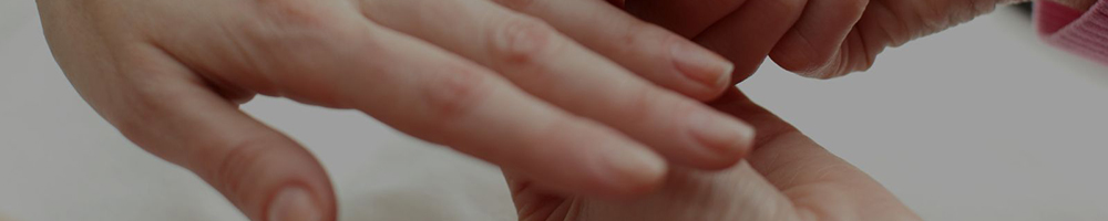 Del cuidado básico al lujo consciente: salud de la uña y sostenibilidad en la manicura profesional