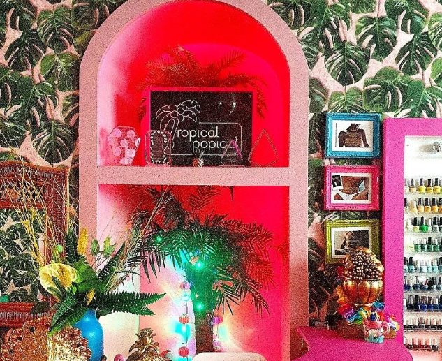 Dublin nail salon Tropical Popical hosts HIV testing for Worlds Aids Day