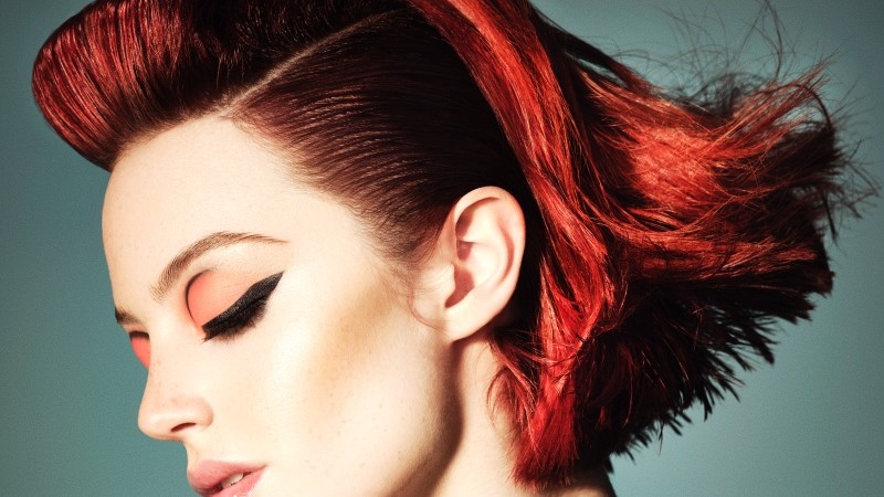 What’s In Your Kitbag? Essential Tools Every Stylist Should Carry