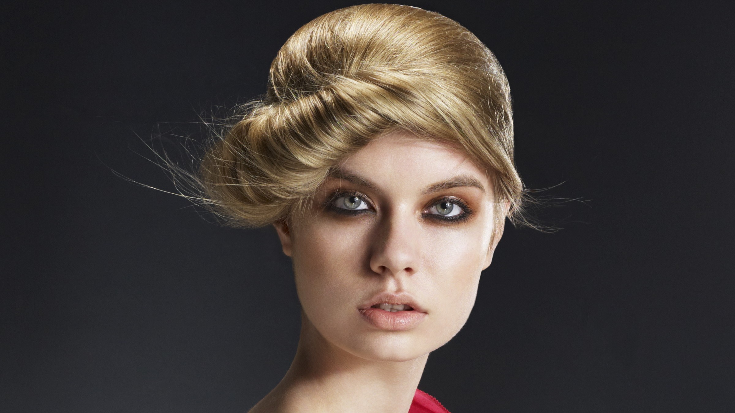 Party Hair: All About The Updo!