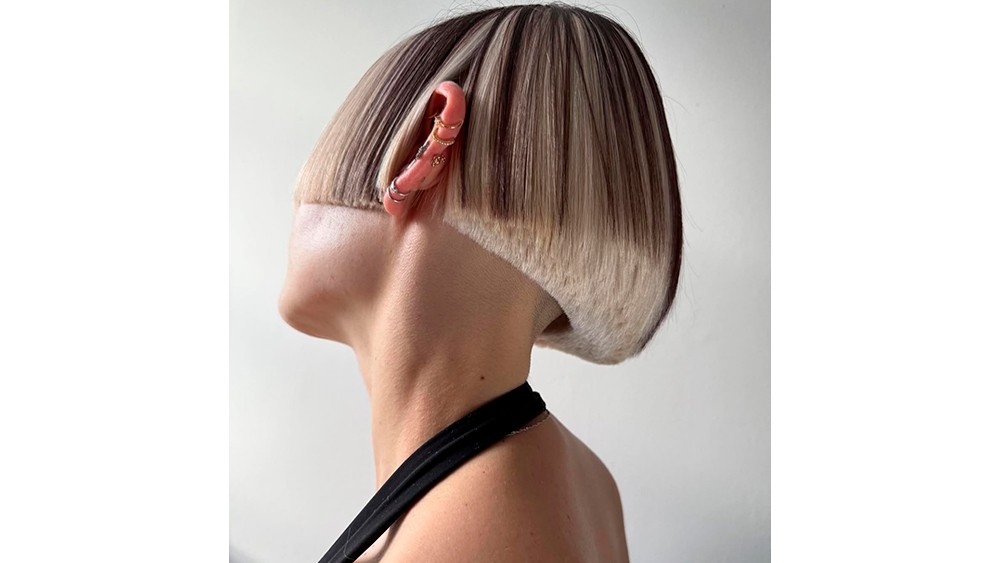 Paso a paso Diamond Blonde Bob, de Brooks & Brooks